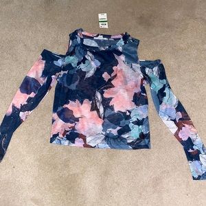 long sleeve shirt never worn from bar